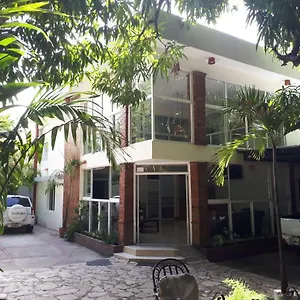 Alcaldeza - Garden House Maria Guadalupe Hotel Santo Domingo